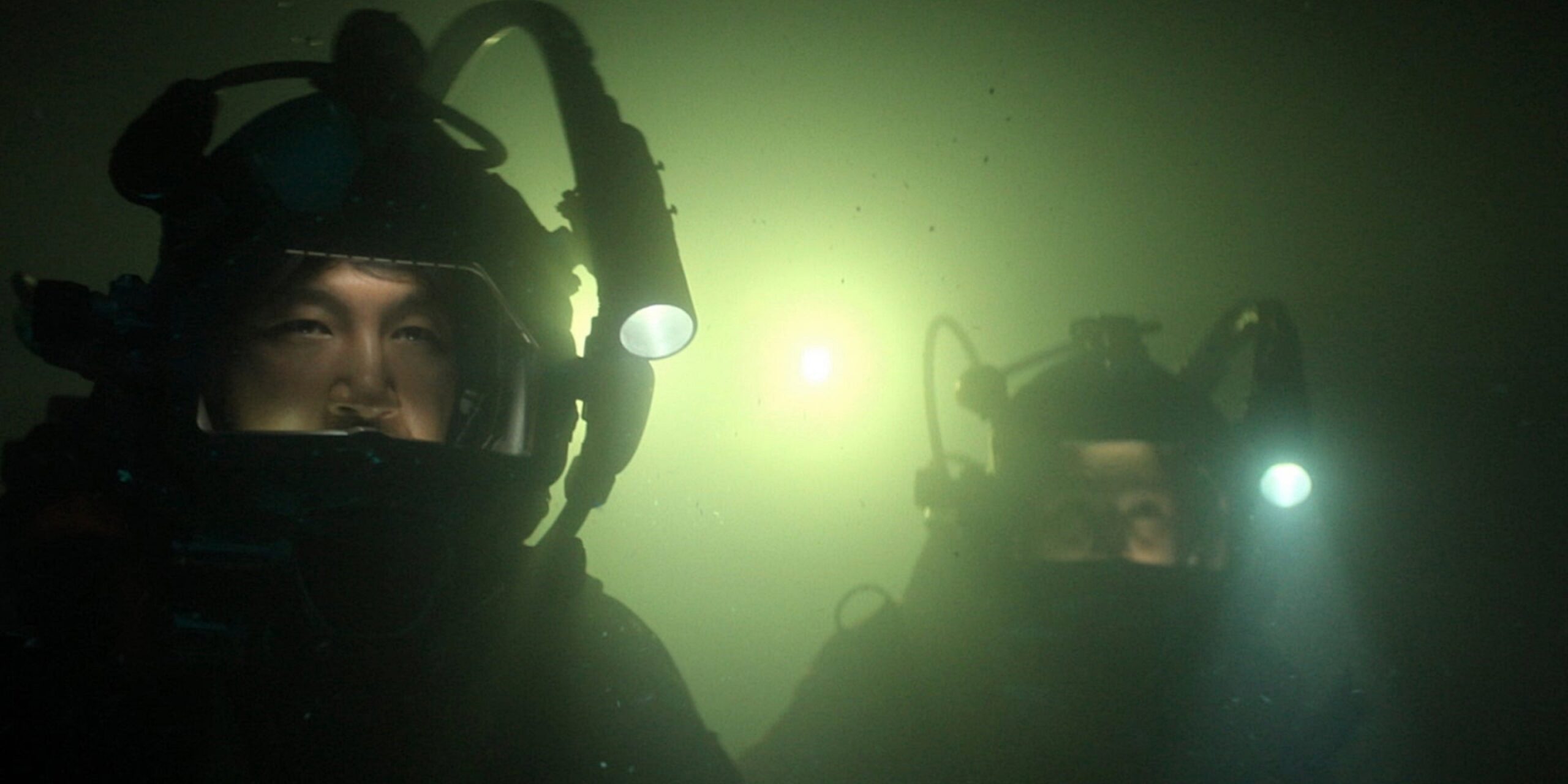 The Next Best Picture Podcast – Interview With “Last Breath” Director/Co-Writer Alex Parkinson